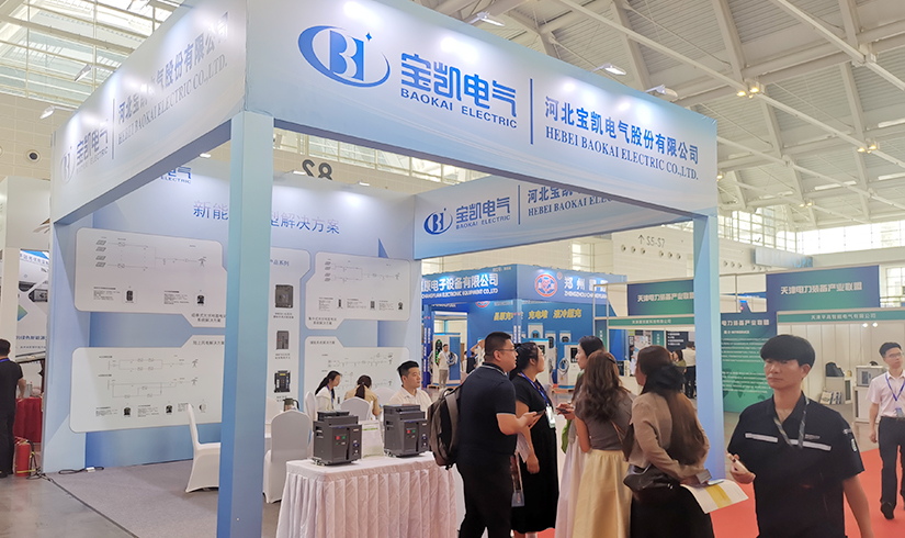 暴击行业天花板！jinnian金年会硬核技术亮相天津清洁能源展，引央视记者及能源产业巨头现场“挖宝”